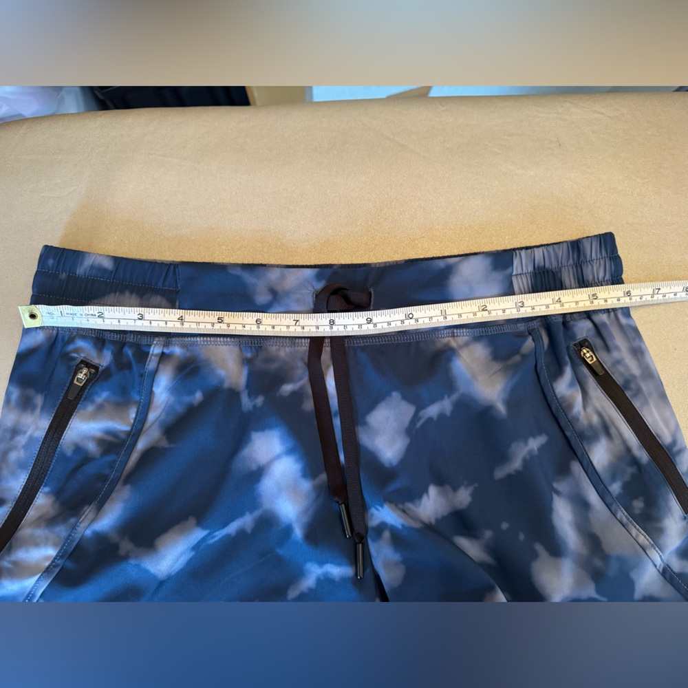 Zyia Blue Shorts - Picture 4 of 6
